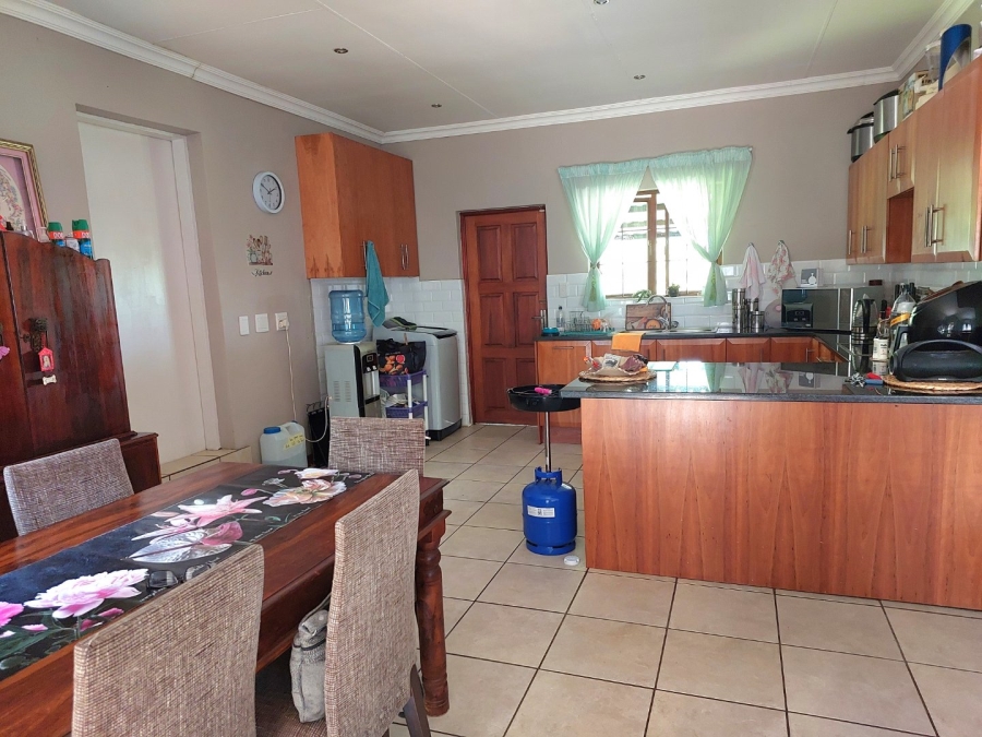 3 Bedroom Property for Sale in Melodie North West